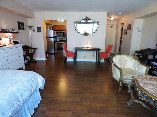 3600 N Lake Shore Drive 710, Chicago, IL 60613