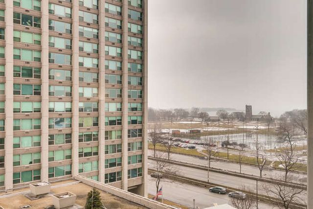 3600 N Lake Shore Drive 710, Chicago, IL 60613