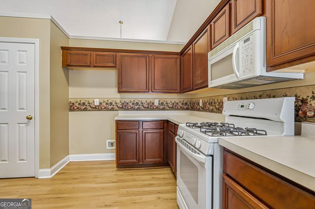2414 Caneridge Point SW, Marietta, GA 30064