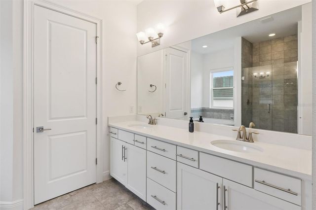 7693 GREEN MOUNTAIN WAY, Winter Garden, FL 34787