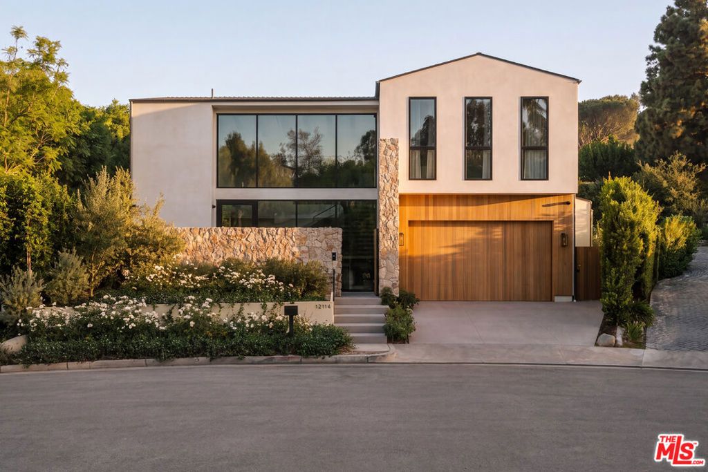 12114 Inavale Place, Los Angeles, CA 90049 — exterior
