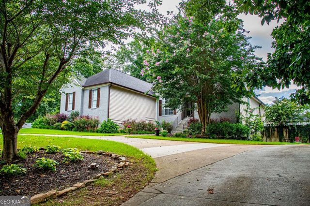 72 Oak Walk, Villa Rica, GA 30180