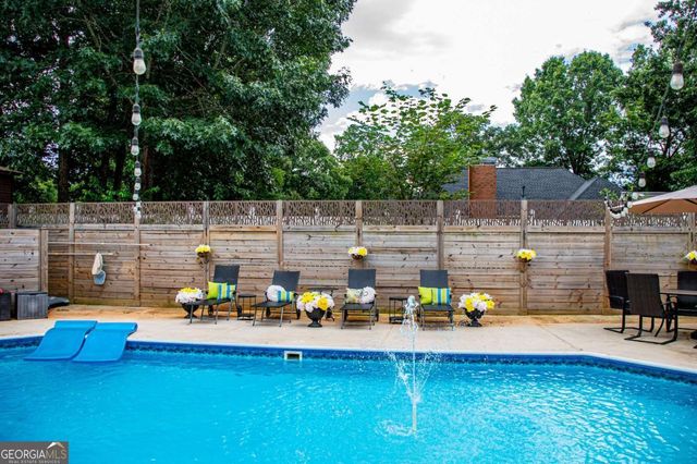 72 Oak Walk, Villa Rica, GA 30180