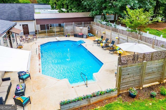 72 Oak Walk, Villa Rica, GA 30180
