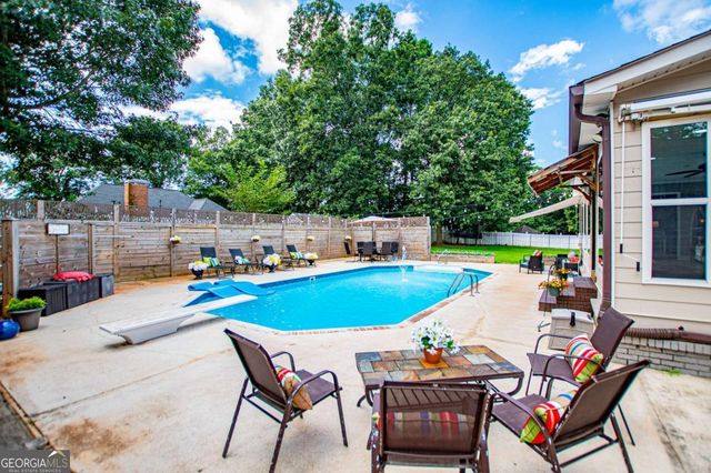 72 Oak Walk, Villa Rica, GA 30180