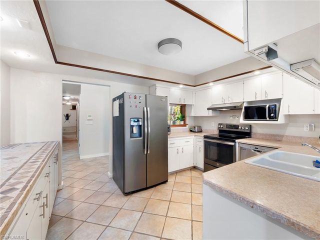 12330 McGregor Woods CIR, Fort Myers, FL 33908