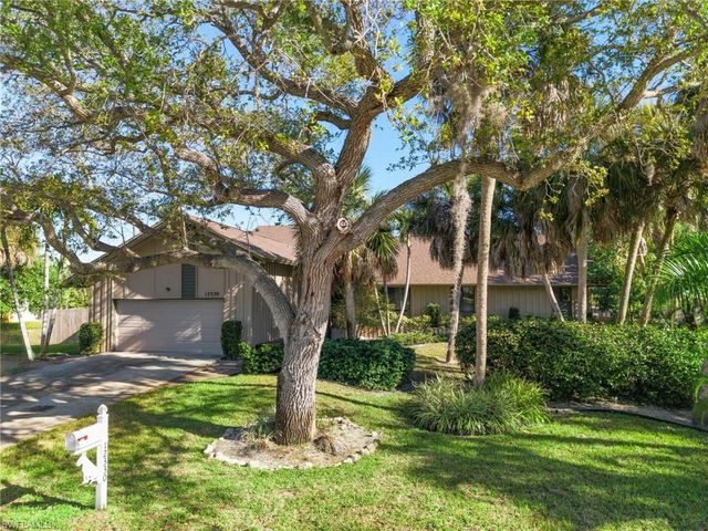 12330 McGregor Woods CIR, Fort Myers, FL 33908