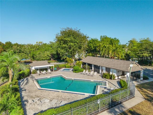 12330 McGregor Woods CIR, Fort Myers, FL 33908
