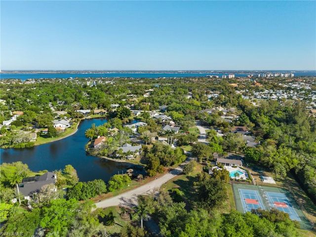 12330 McGregor Woods CIR, Fort Myers, FL 33908