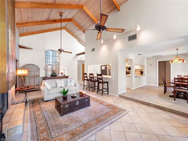 12330 McGregor Woods CIR, Fort Myers, FL 33908