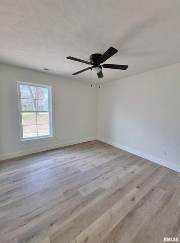 209 MADISON Street, Cambria, IL 62915