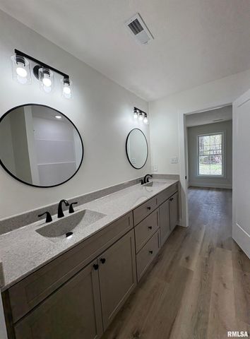 209 MADISON Street, Cambria, IL 62915