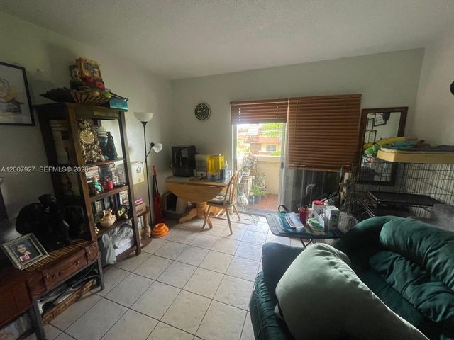 680 Miller Dr W401, Miami Springs, FL 33166