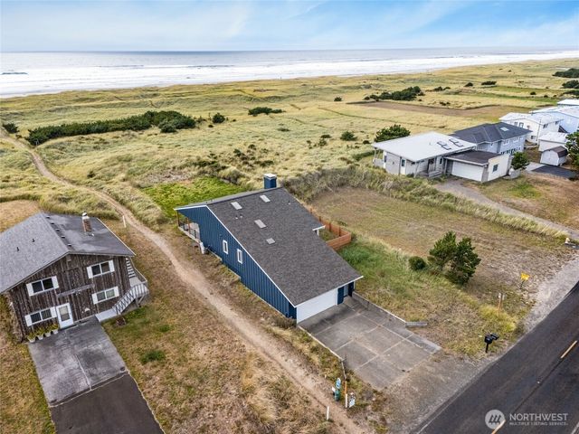 31101 G Street, Ocean Park, WA 98640