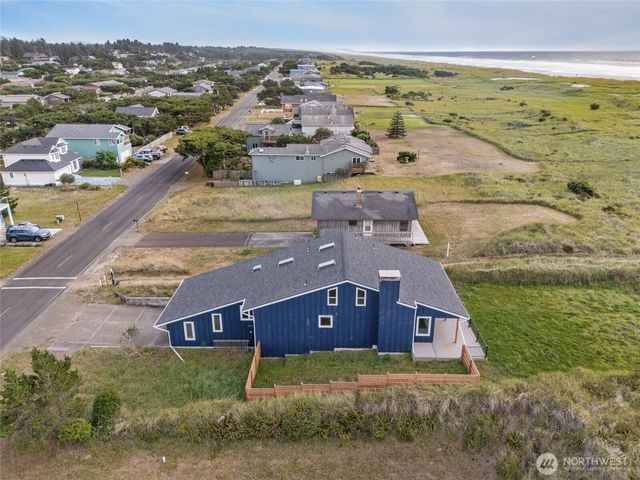 31101 G Street, Ocean Park, WA 98640