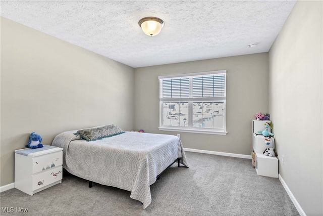 37269 White Feather Avenue, North Ridgeville, OH 44039