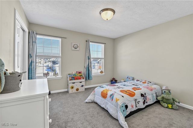 37269 White Feather Avenue, North Ridgeville, OH 44039