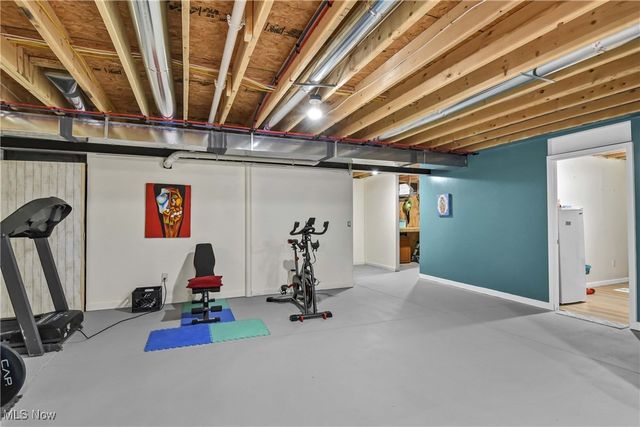 37269 White Feather Avenue, North Ridgeville, OH 44039