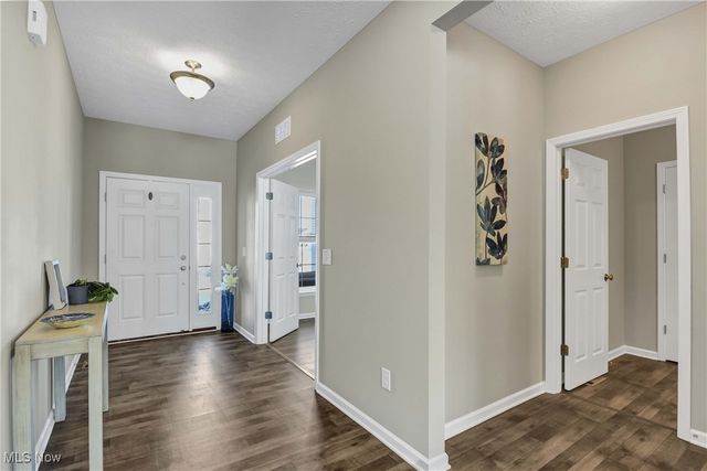 37269 White Feather Avenue, North Ridgeville, OH 44039