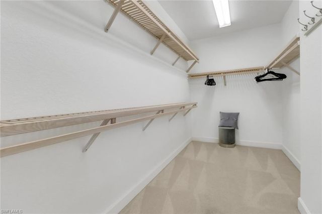 9208 Quartz LN 102, Naples, FL 34120