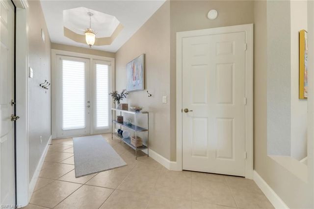 9208 Quartz LN 102, Naples, FL 34120