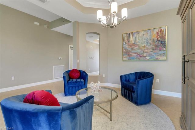 9208 Quartz LN 102, Naples, FL 34120