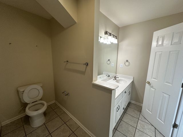 2678 Douglas Ln, Thompsons Station, TN 37179