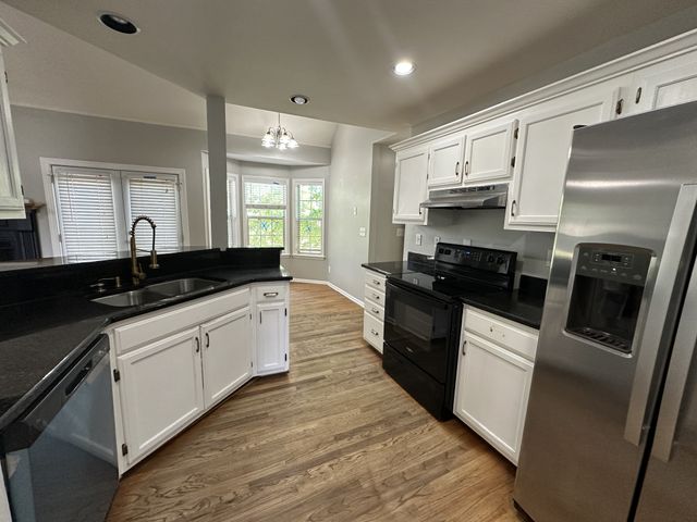 2678 Douglas Ln, Thompsons Station, TN 37179