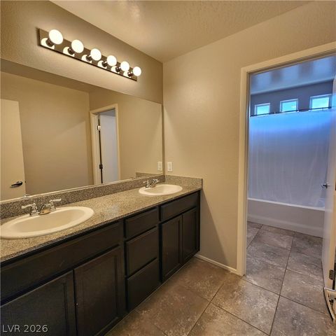7241 Glistening Star Street, North Las Vegas, NV 89084