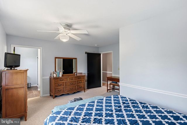 112 BEECH AVE, Fredericksburg, PA 17026