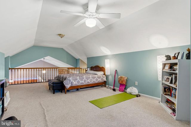 112 BEECH AVE, Fredericksburg, PA 17026