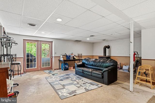 112 BEECH AVE, Fredericksburg, PA 17026