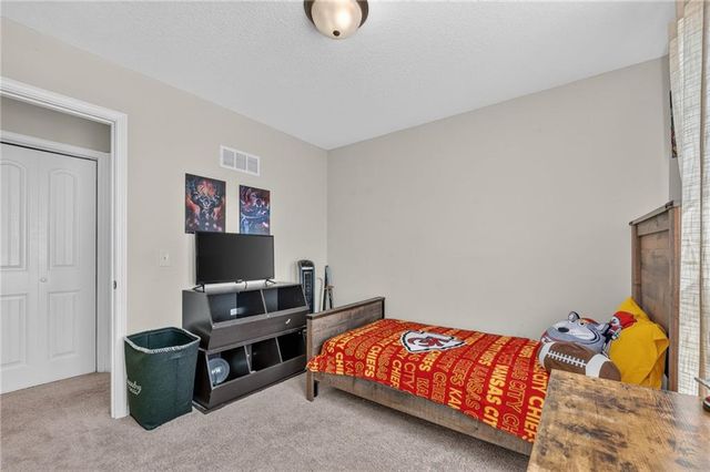 7502 NE 109th Street, Kansas City, MO 64157