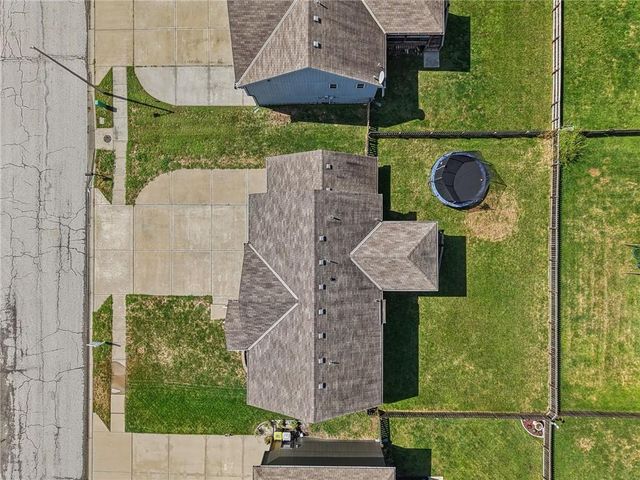 7502 NE 109th Street, Kansas City, MO 64157