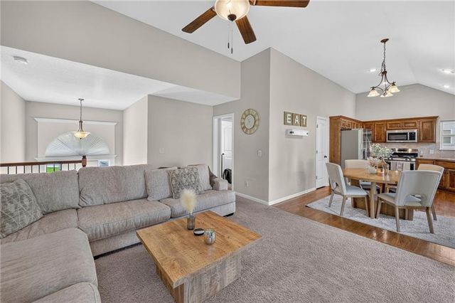 7502 NE 109th Street, Kansas City, MO 64157