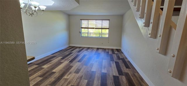 785 SW 148th Ave 1406, Davie, FL 33325