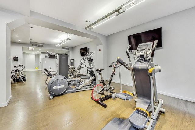 6 N Michigan Avenue 1111, Chicago, IL 60602