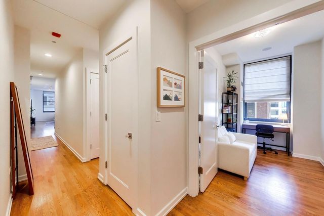 6 N Michigan Avenue 1111, Chicago, IL 60602