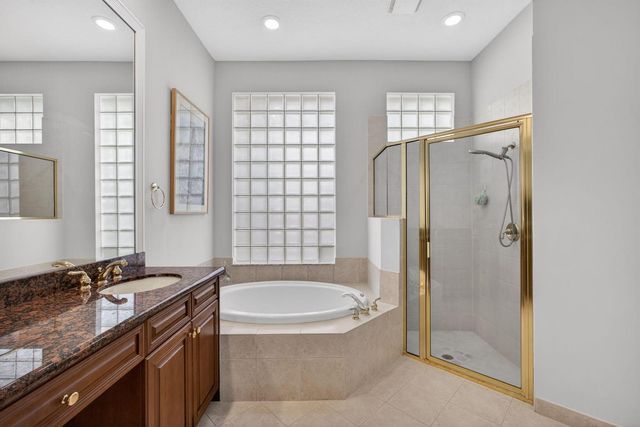 229 Andalusia Drive, Palm Beach Gardens, FL 33418