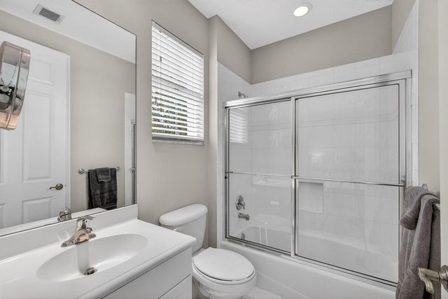 229 Andalusia Drive, Palm Beach Gardens, FL 33418