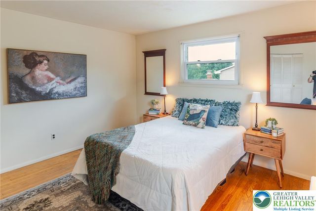 2130 Wisteria Road, Lower Macungie Twp, PA 18062