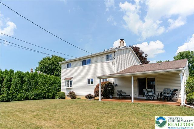 2130 Wisteria Road, Lower Macungie Twp, PA 18062