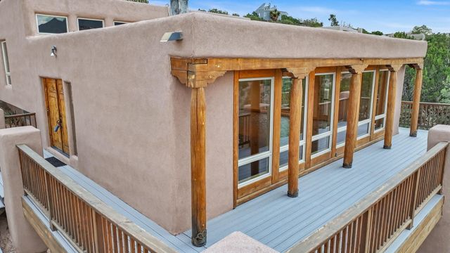2 Cueva Canyon Road, Placitas, NM 87043