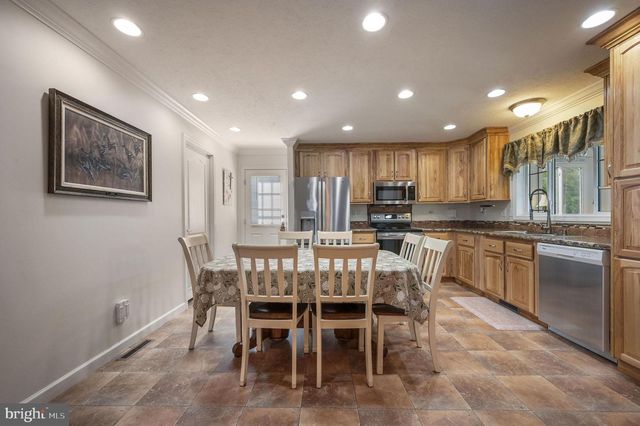 395 BAREFOOT LN, Frederica, DE 19946