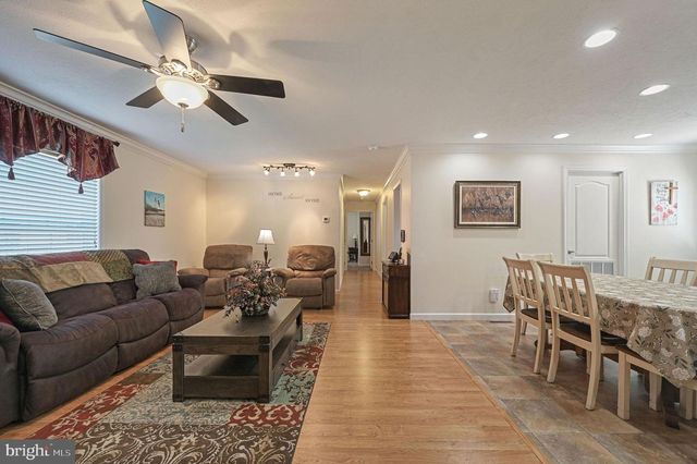 395 BAREFOOT LN, Frederica, DE 19946