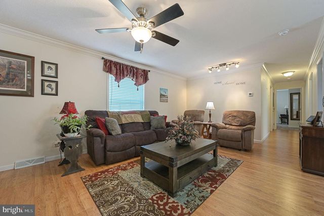 395 BAREFOOT LN, Frederica, DE 19946