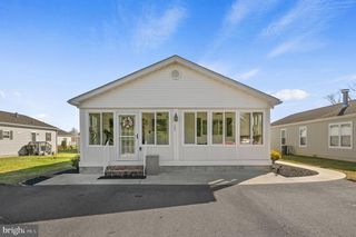 395 BAREFOOT LN, Frederica, DE 19946