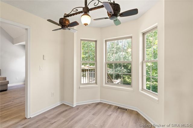 8517 Plum Tree Court, Sellersburg, IN 47172