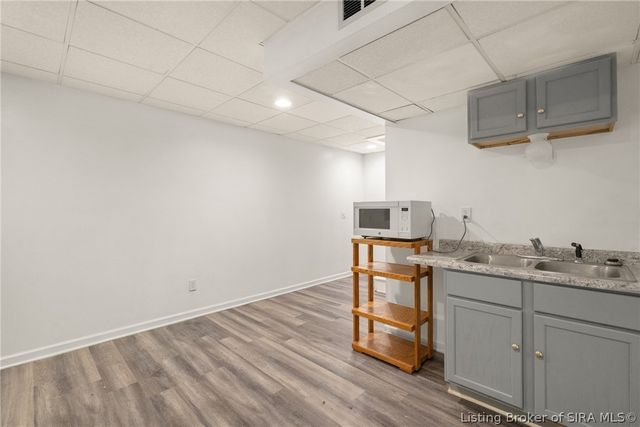 8517 Plum Tree Court, Sellersburg, IN 47172