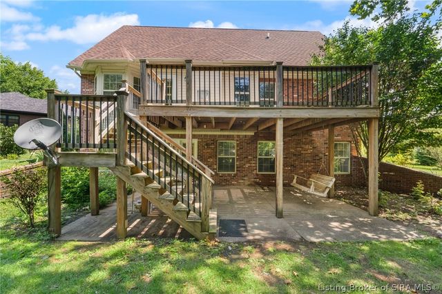 8517 Plum Tree Court, Sellersburg, IN 47172